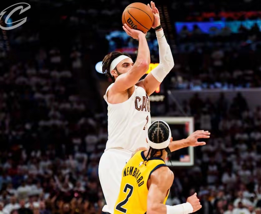 开云登录入口今夜体能课后，克里夫兰骑士再遭质疑备战NBA季后赛，管理层满意，阵容厚度经受考验的简单介绍