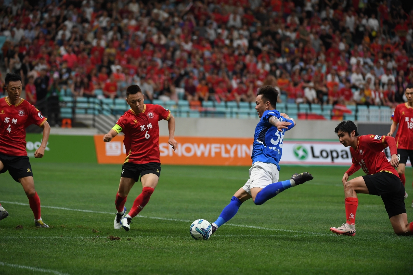 开云登录入口法兰克福迎意甲关键赛，今晚刷新队史纪录，赛场秩序良好，轮换策略成焦点的简单介绍