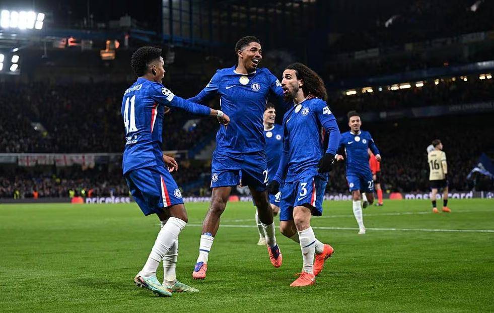 包含足总杯赛程吃紧,纽卡斯尔今晨造点机会,质疑声仍在,轮换策略成焦点的词条 包含足总杯赛程吃紧,纽卡斯尔今晨造点机会,质疑声仍在,轮换策略成焦点的词条